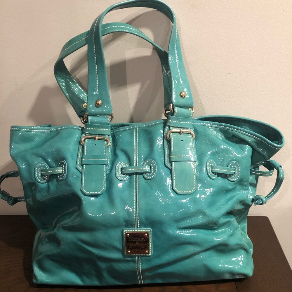 Dooney & Bourke purse